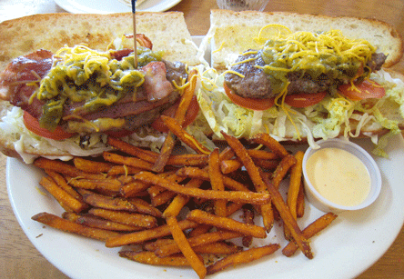 ChefsBistro03 The Big I: A green chile and bacon cheeseburger in an Italian loaf